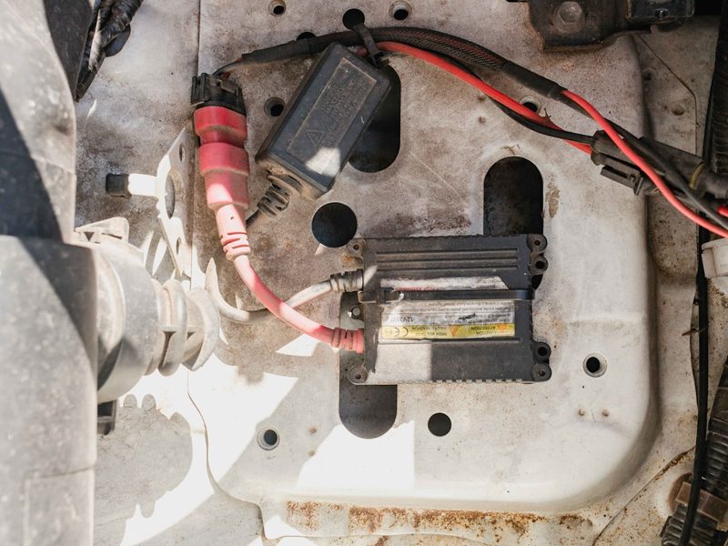 battery & jump start in the UAE